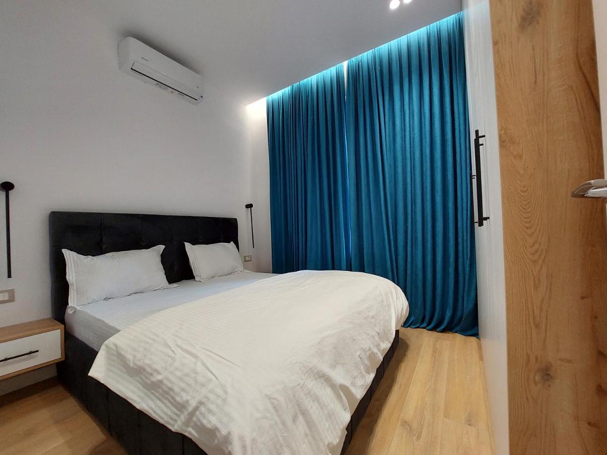 Luxury Apartments Blloku Tirana Exterior foto